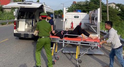 Công an xã ở Đà Nẵng kịp thời đưa thai phụ bị tai nạn đi cấp cứu
