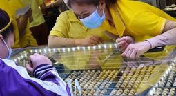Giá vàng hôm nay 13-9: Tiếp tục đi lên 