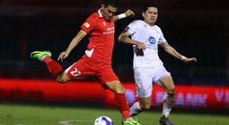 Đội Công an TP HCM suýt thắng đương kim vô địch V-League