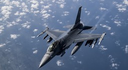 Hàng loạt máy bay "lạc" vào khu vực có tổng thống Mỹ, F-16 phải chặn khẩn