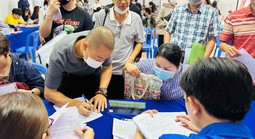 Điều kiện để lao động làm việc theo hợp đồng dưới 12 tháng được hưởng trợ cấp thất nghiệp