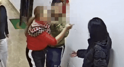 Triệu tập người phụ nữ đánh hàng xóm chấn động não tại chung cư