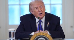 Tổng thống Donald Trump: CEO dầu mỏ đầu tư vào Venezuela sẽ "giao dịch trực tiếp với chúng tôi"