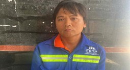 Bắt người đàn ông chém con riêng của vợ