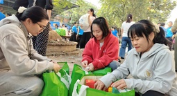 Ấm lòng công nhân