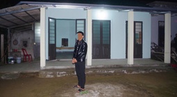 Xác định kẻ khống chế, cướp tiền của cụ bà 87 tuổi