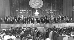 Đại hội lần thứ V của Đảng: Xây dựng Chủ nghĩa xã hội và bảo vệ Tổ quốc xã hội chủ nghĩa