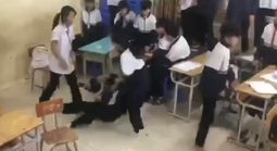 Công an vào cuộc vụ 6 nữ sinh hành hung bạn ngay trong lớp học