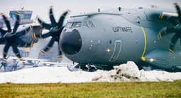 Cận cảnh binh sĩ hàng loạt nước NATO đặt chân lên Greenland