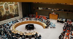 Mỹ đặt “mọi phương án lên bàn”, Iran cảnh báo "đáp trả gắt"