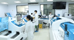 Bệnh viện Đại học Y Dược Buôn Ma Thuột chuẩn hóa xét nghiệm theo tiêu chuẩn quốc tế