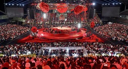 Hơn cả một ca sĩ, Hà Anh Tuấn là một "thương hiệu" 