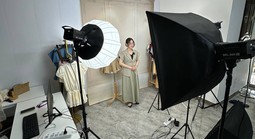 Dịch vụ livestream bán hàng Tết kín lịch, giá thuê KOL tăng chóng mặt