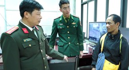 Đối tượng truy nã lẩn trốn ở Thái Lan, về nước đầu thú