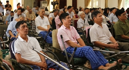 Người có công có được hưởng thêm trợ cấp hưu trí xã hội?