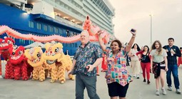 Ngày đầu năm mới, Quảng Ninh đón 380.000 lượt khách du lịch