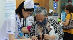 Sắp xếp các cơ sở y tế, quyền lợi BHYT của người dân TPHCM được thực hiện thế nào?