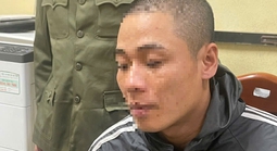 Mâu thuẫn cá nhân, nam thanh niên mua rựa mang tới quán cà phê chém người