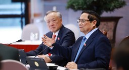 Thảo luận tại Đại hội XIV, Thủ tướng Phạm Minh Chính nhấn mạnh quyết tâm tăng trưởng hai con số