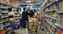 Thị trường Tết: Hàng Việt thắng thế