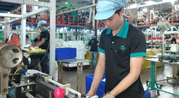 Cân nhắc giảm giờ làm cho người lao động