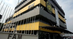 Ban chấp hành FAM thống nhất “rút lui chiến lược”, tránh án phạt FIFA