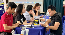 Bộ Nội vụ phản hồi về đề xuất ưu tiên người không chuyên trách vào viên chức