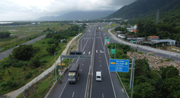 Khẩn trương xây dựng quy chuẩn đường cao tốc