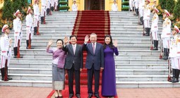 Tổng Bí thư, Chủ tịch nước Lào và Phu nhân sắp thăm Việt Nam