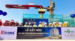 The Grand Manhattan tăng tốc về đích, chính thức cất nóc tháp cuối cùng