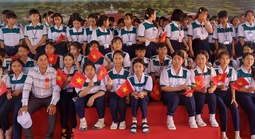 Học sinh ở Cà Mau, An Giang và Vĩnh Long được nghỉ Tết 14 ngày