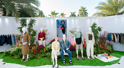 Uniqlo ra mắt BST LifeWear xuân hè 2026