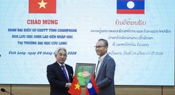 Hơn 900 người nước ngoài được Trường ĐH Cửu Long cấp chứng chỉ tiếng Việt