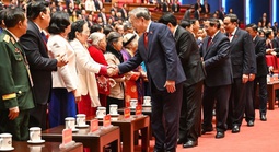 Tinh thần mới, khí thế mới