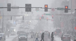 Bão mùa đông càn quét nước Mỹ