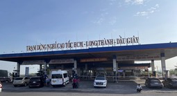 2 cửa hàng xăng dầu ngưng bán trên cao tốc TPHCM-Long Thành-Dầu Giây, Đồng Nai chỉ đạo "nóng" 