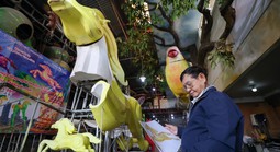 Lộ diện những linh vật ngựa ở Đường hoa Nguyễn Huệ Tết Bính Ngọ 2026