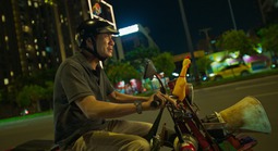 "Con kể ba nghe" đã thu về 48 tỉ đồng