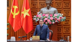 Ổn định vĩ mô, tăng tốc đầu tư