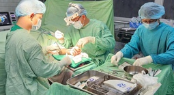 Chạy đua với "giờ vàng" cứu người (*): Không chỉ là giữ mạng sống