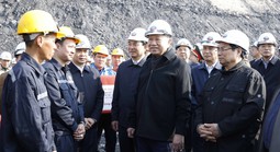 Quảng Ninh bảo đảm vai trò dẫn dắt quốc gia