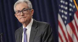 Giá vàng lập đỉnh sau quyết định lãi suất của FED, giá dầu "nhảy múa"