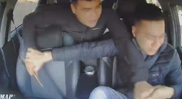 Diễn biến mới vụ "Tý hai lầu" tấn công tài xế taxi đang lái xe