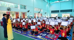 Sôi nổi cuộc thi "Em yêu biển, đảo quê hương"