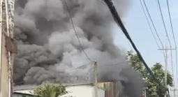 Cháy nhà dân ở TPHCM, khói đen bao trùm một khu vực