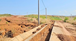 Dự án 60 tỉ đồng vừa làm xong đã xuống cấp: Chủ đầu tư nêu lý do