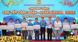 12 triệu lượt đoàn viên, người lao động được Công đoàn chăm lo Tết