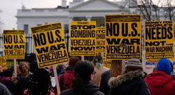 Cộng đồng quốc tế tiếp tục phản ứng mạnh