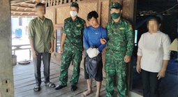 Bắt nhóm thanh niên làm chuyện phi pháp ở biên giới