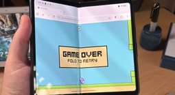 Phiên bản mới của Flappy Bird là trò chơi tốn điện thoại nhất từ trước đến nay?